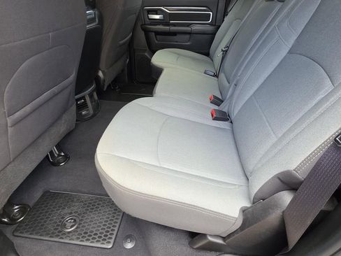 Used 2024 RAM 3500 Big Horn image 10