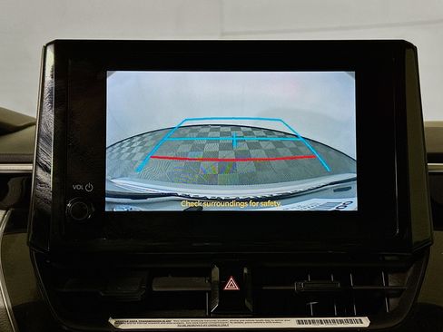 Used 2023 Toyota Corolla SE image 25