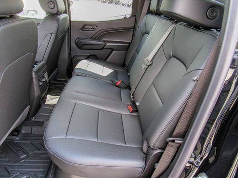 New 2025 Chevrolet Colorado Trail Boss w/ Midnight Edition image 17