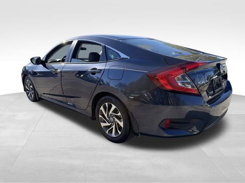 Used 2016 Honda Civic EX image 5