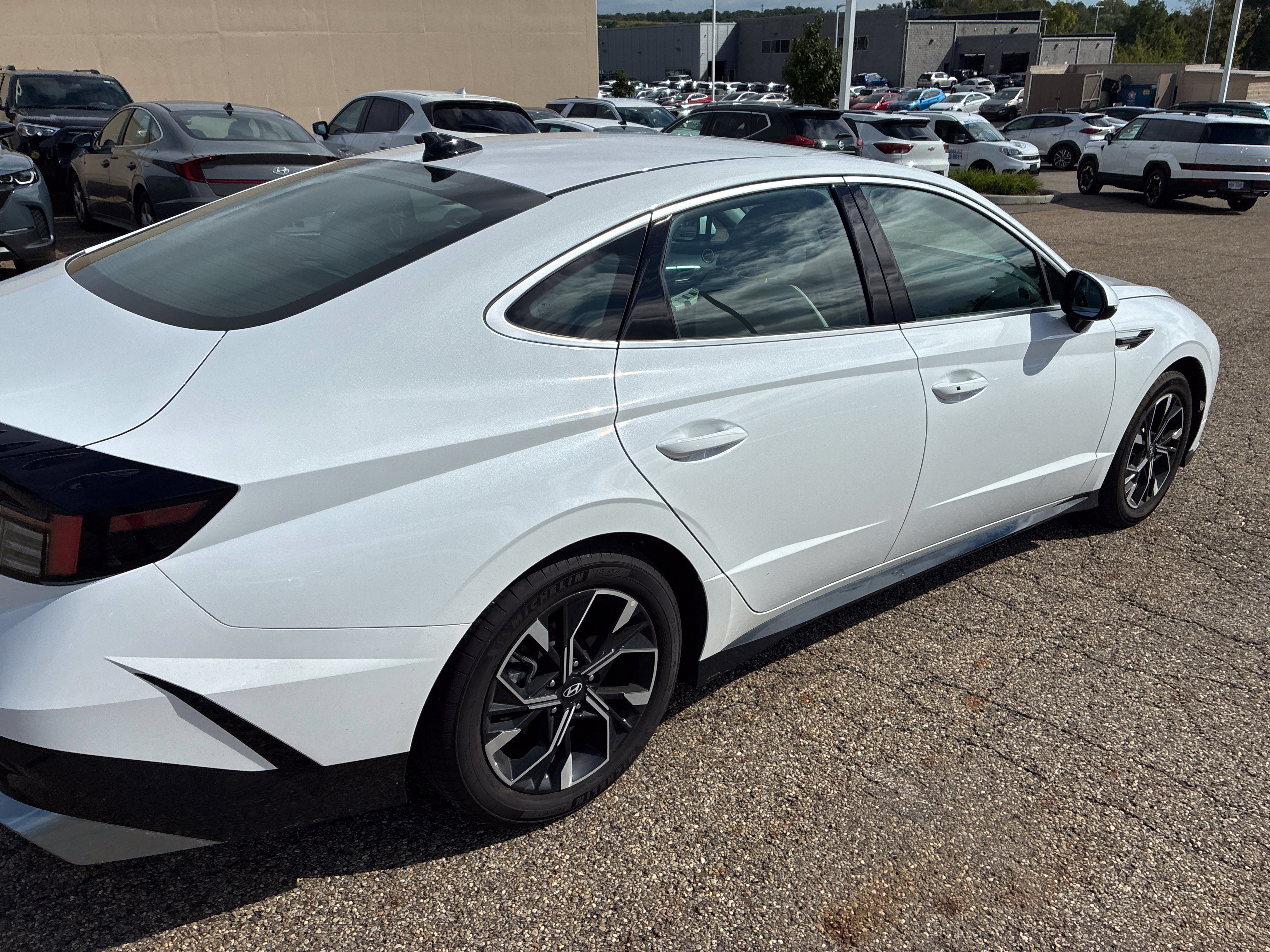 Used 2024 Hyundai Sonata SEL AWD/4WD image 5