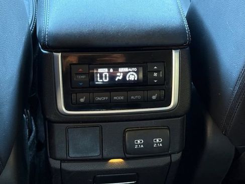 Used 2021 Subaru Ascent Limited image 16