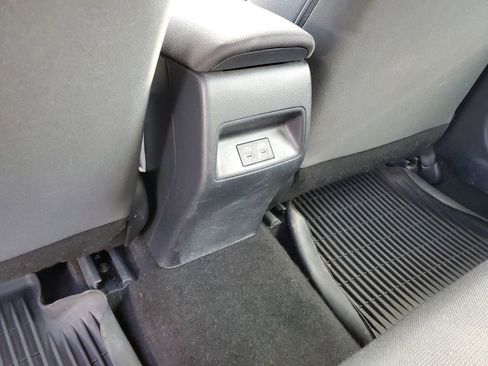 Used 2024 Toyota Corolla LE image 30