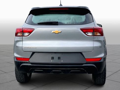 Used 2023 Chevrolet TrailBlazer LS image 4