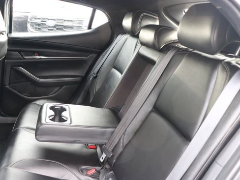 Used 2024 MAZDA MAZDA3 s image 21