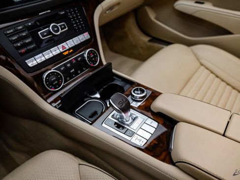 Used 2014 Mercedes-Benz SL 550 image 65