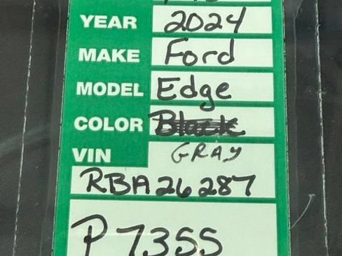 Used 2024 Ford Edge SE w/ Black Appearance Package AWD/4WD image 25