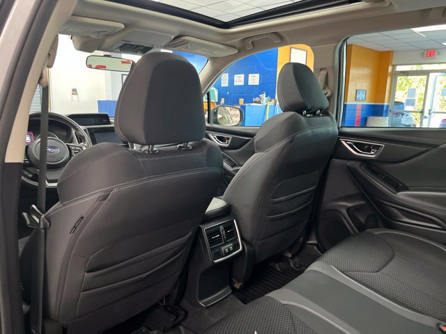 Used 2021 Subaru Forester Premium AWD/4WD image 17