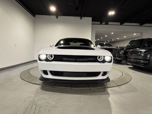 Used 2023 Dodge Challenger SRT Hellcat Redeye image 5