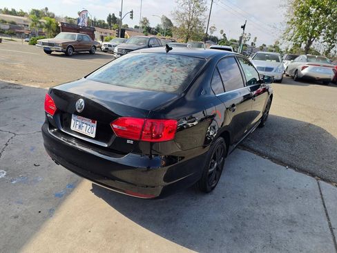 Used 2014 Volkswagen Jetta SE FWD image 17