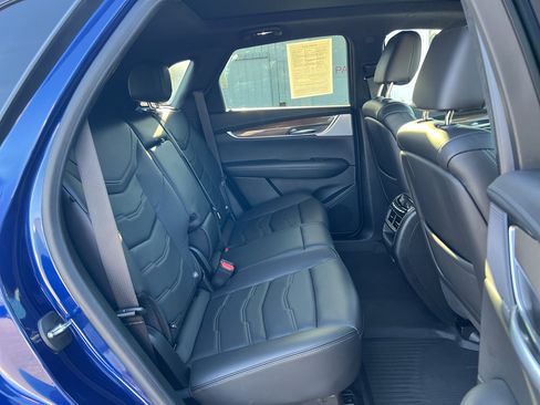 Used 2023 Cadillac XT5 Sportv w/ Platinum Package AWD/4WD image 27