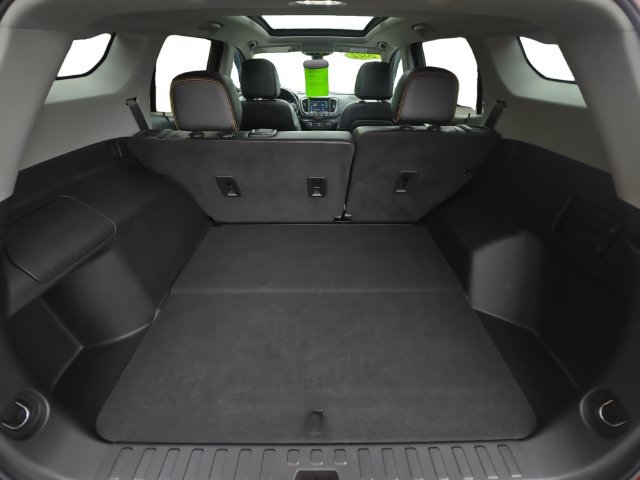 Used 2022 GMC Terrain AT4 w/ Infotainment Package II AWD/4WD image 13