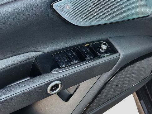 Used 2023 Maserati Grecale Modena image 24