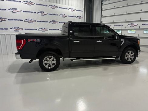 Used 2022 Ford F150 XLT w/ Equipment Group 302A High AWD/4WD image 9