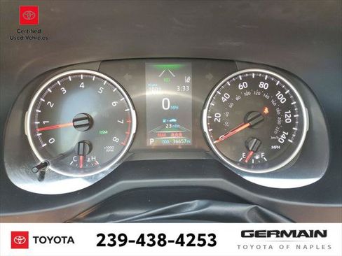 Certified 2022 Toyota RAV4 XLE w/ Convenience Package FWD image 24