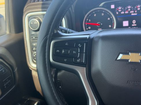 Used 2020 Chevrolet Silverado 2500 LTZ w/ LTZ Premium Package AWD/4WD image 23