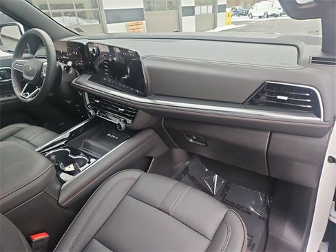 Used 2026 Chevrolet Tahoe RST w/ Comfort Package image 30