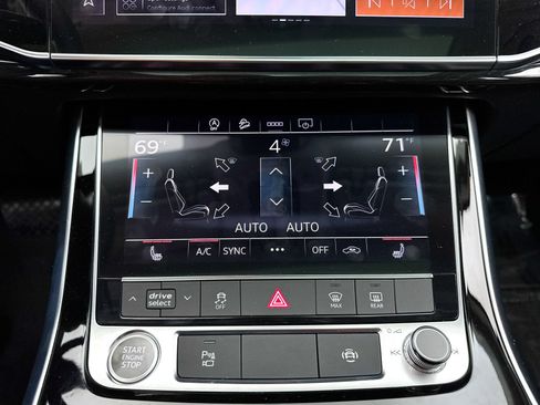 Used 2025 Audi Q7 3.0T Premium Plus AWD/4WD image 27