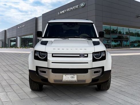 Used 2020 Land Rover Defender 110 S AWD/4WD image 8