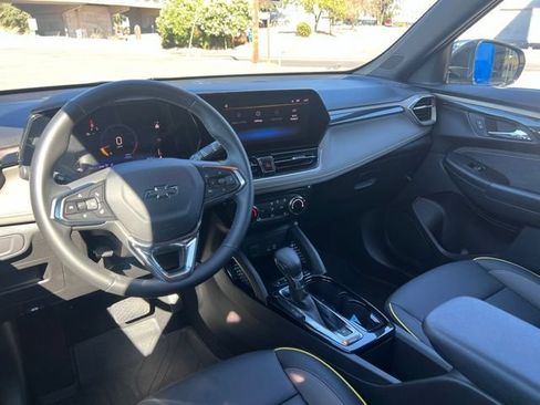 Used 2026 Chevrolet TrailBlazer ACTIV w/ Driver Confidence Package AWD/4WD image 14