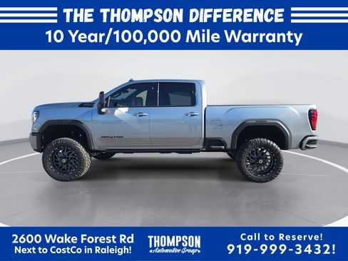 New 2026 GMC Sierra 2500 AT4 w/ AT4 Preferred Package AWD/4WD image 9