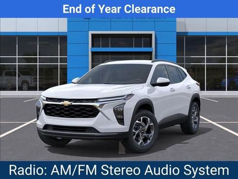 New 2025 Chevrolet Trax LT w/ Driver Confidence Package image 6