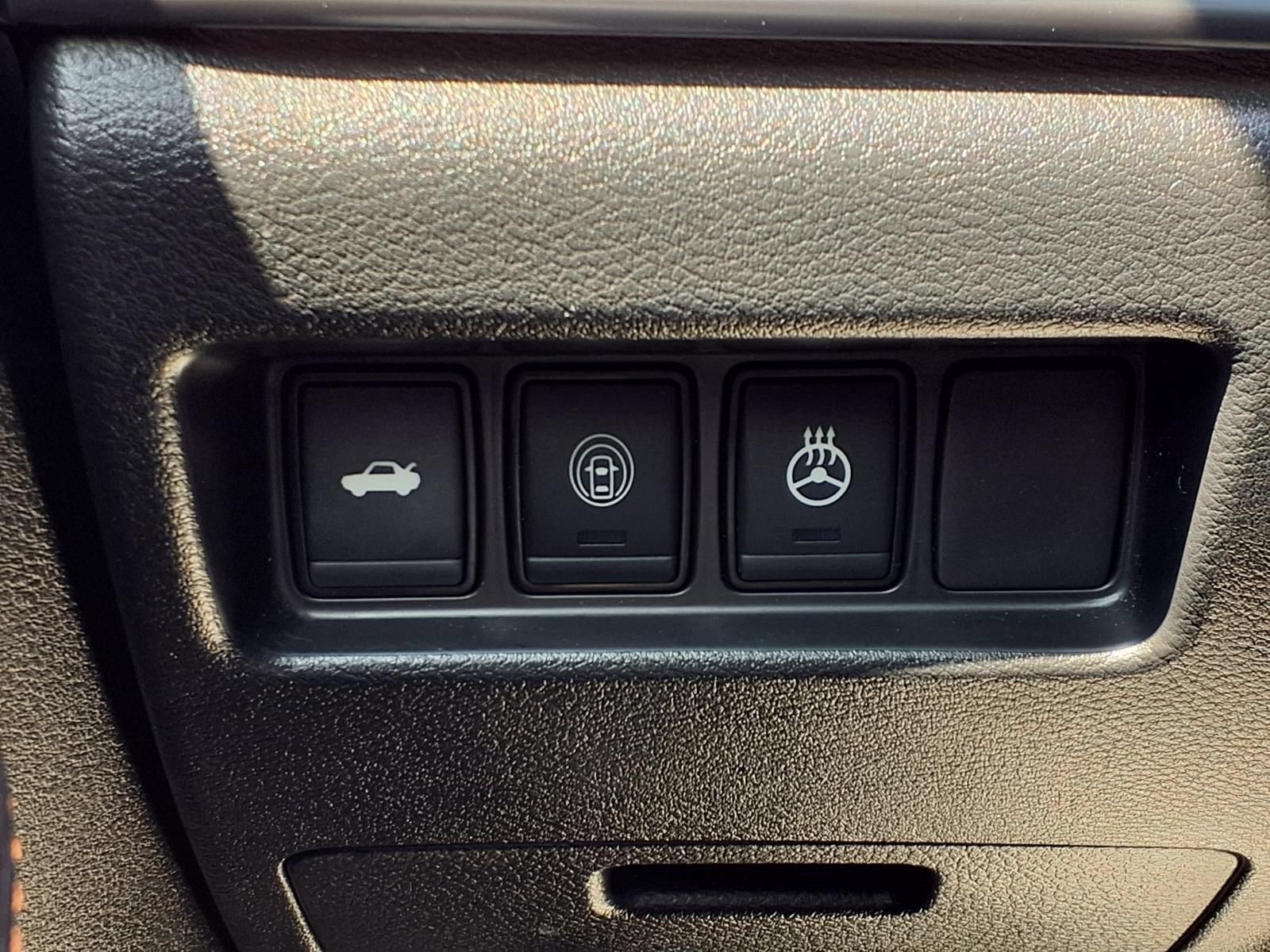 Used 2021 Nissan Maxima SR w/ Sport Mat Group FWD image 25