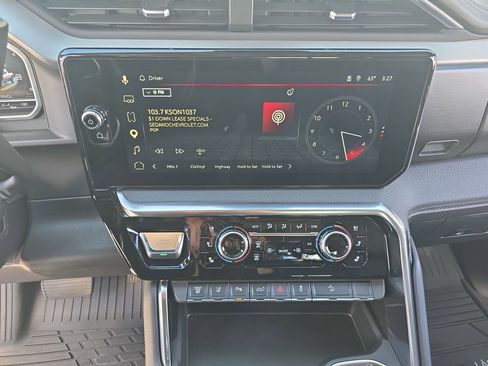 Used 2024 GMC Sierra 2500 Denali w/ Denali Reserve Package image 23