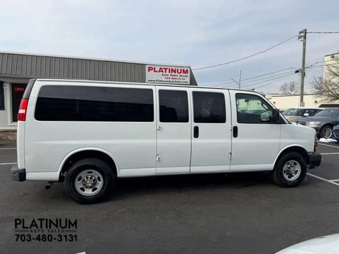 Used 2016 Chevrolet Express 3500 LT w/ LT Preferred Equipment Group image 2