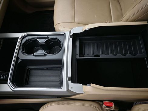 Used 2017 Ford F250 Lariat w/ Lariat Ultimate Package image 22