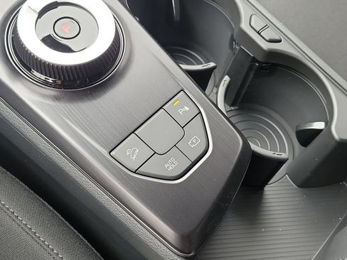 New 2026 Kia Sportage LX FWD image 36