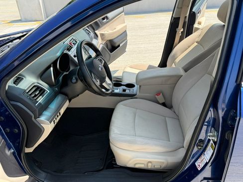 Used 2016 Subaru Legacy 2.5i Premium w/ Popular Package #2 AWD/4WD image 10