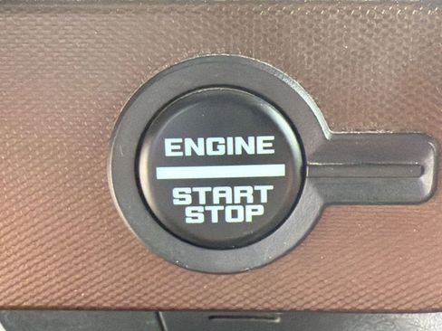 Used 2023 Ford Bronco Outer Banks image 23