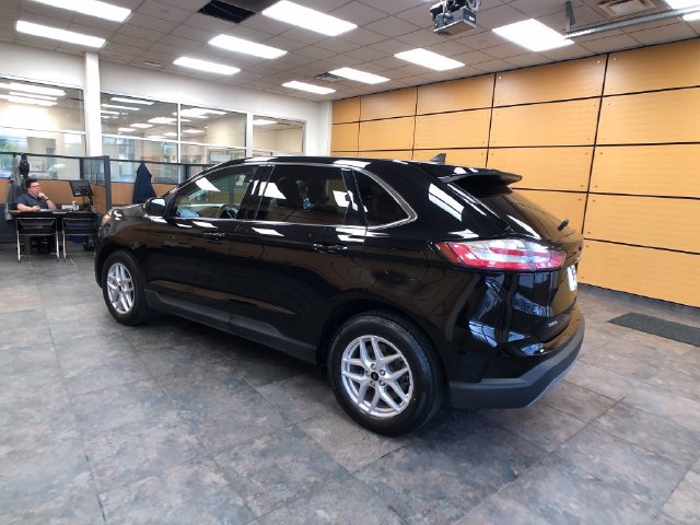 Certified 2024 Ford Edge SEL w/ Convenience Package AWD/4WD image 5