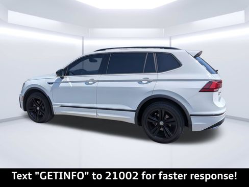 Used 2019 Volkswagen Tiguan SEL R-Line AWD/4WD image 4