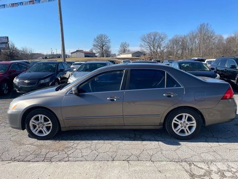 Used 2007 Honda Accord EX image 3