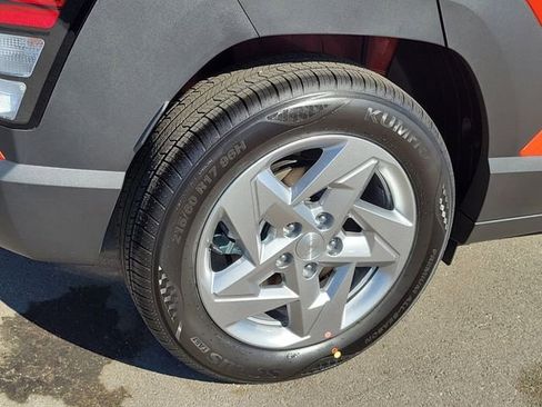 New 2026 Hyundai Kona SE image 24