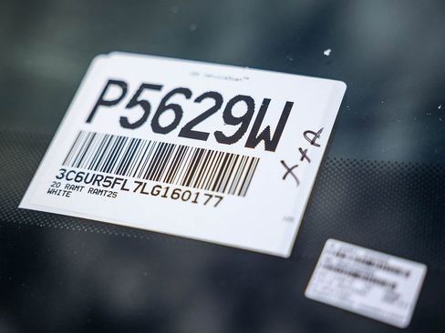 Used 2020 RAM 2500 Laramie image 37