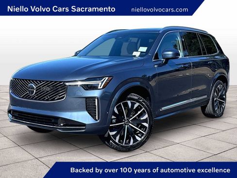 Used 2026 Volvo XC90 B6 Plus w/ Protection Package Premier AWD/4WD image 1
