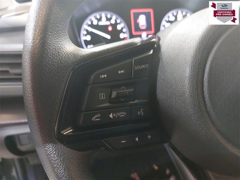Certified 2025 Subaru Crosstrek 2.0i Premium image 17