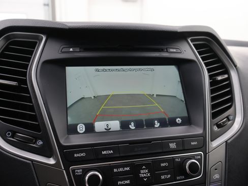 Used 2017 Hyundai Santa Fe Sport AWD/4WD image 18