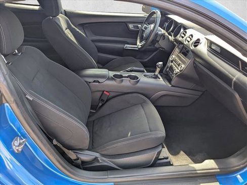 Used 2019 Ford Mustang Coupe image 19