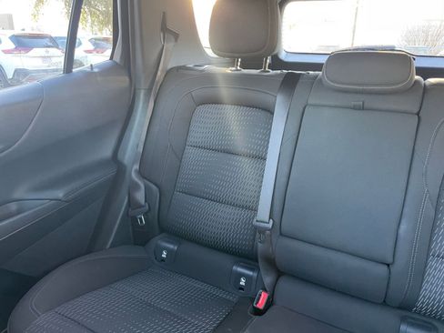 Used 2025 Chevrolet Equinox LT image 39