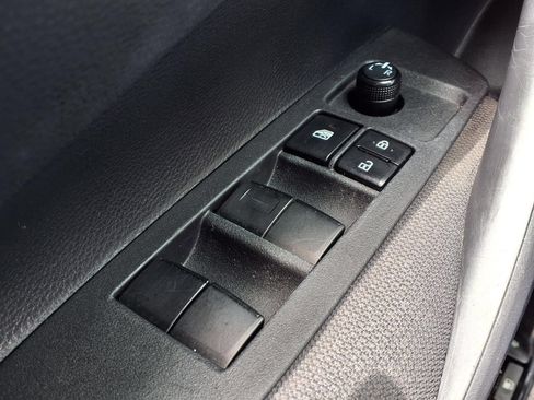 Used 2024 Toyota Corolla LE FWD image 23