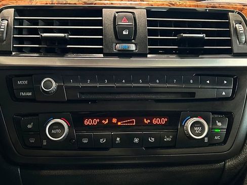 Used 2014 BMW 328i xDrive Sedan image 32