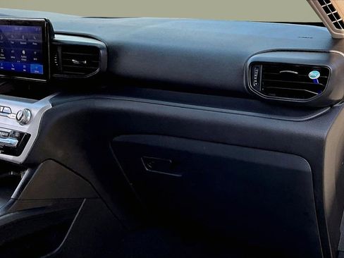 Used 2021 Ford Explorer 4WD w/ Class III Trailer Tow Package image 19