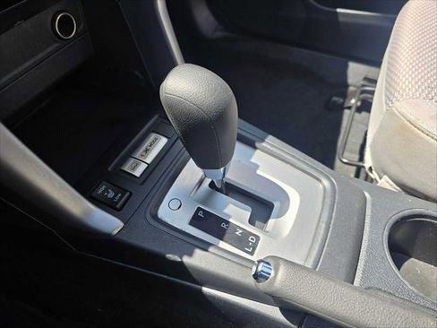 Used 2018 Subaru Forester 2.5i Premium AWD/4WD image 32