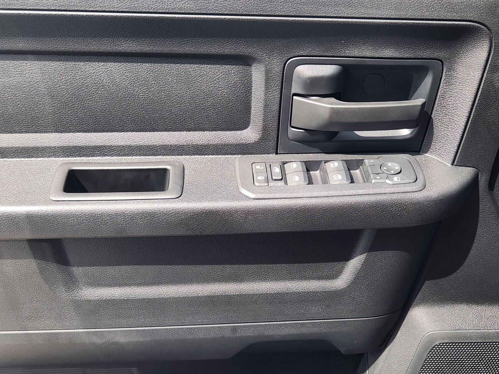 New 2026 RAM 3500 Tradesman AWD/4WD image 21
