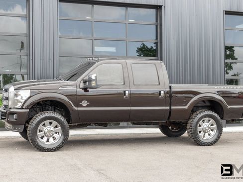 Used 2014 Ford F250 Platinum AWD/4WD image 3