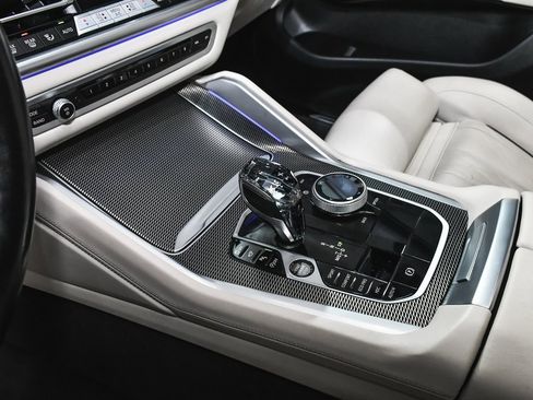 Used 2023 BMW X6 M50i w/ Executive Package image 59